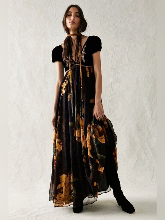 Free People Dresses & Skirts - Free People Colette Maxi Dress Black Size 8